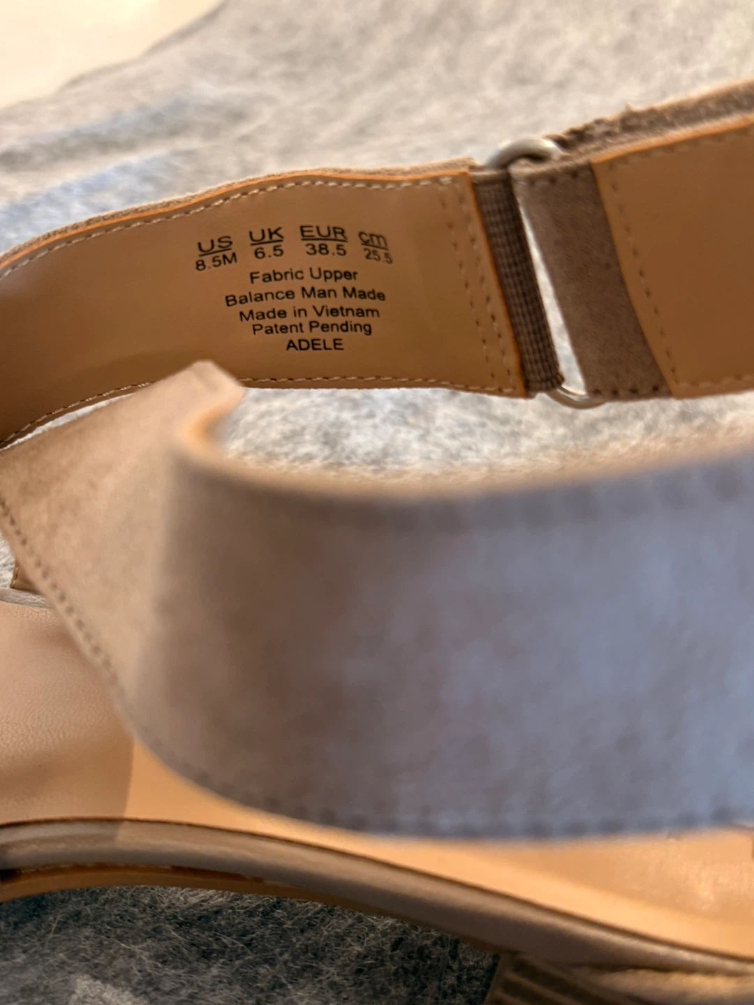Naturalizer Adele Sandal - Size 8.5 - photo 4