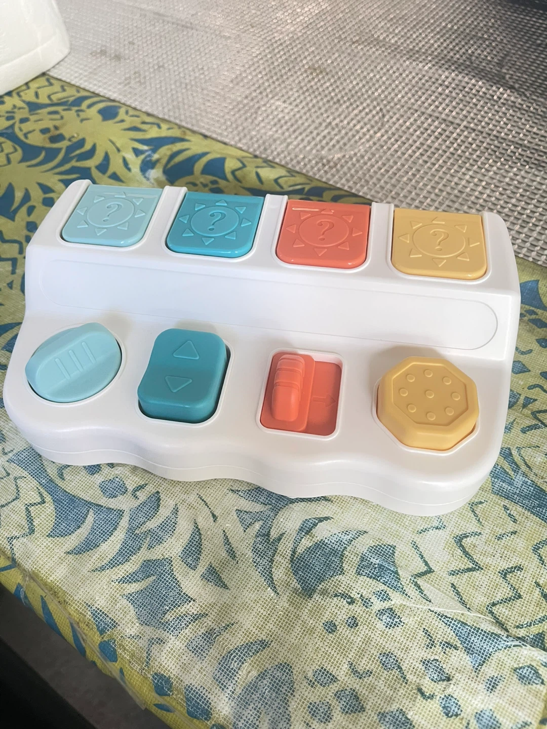 Pop Up Toy Activity Center
