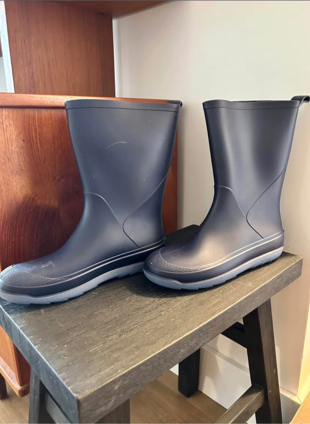 Navy Blue Rain Boots Size 9 - photo 2