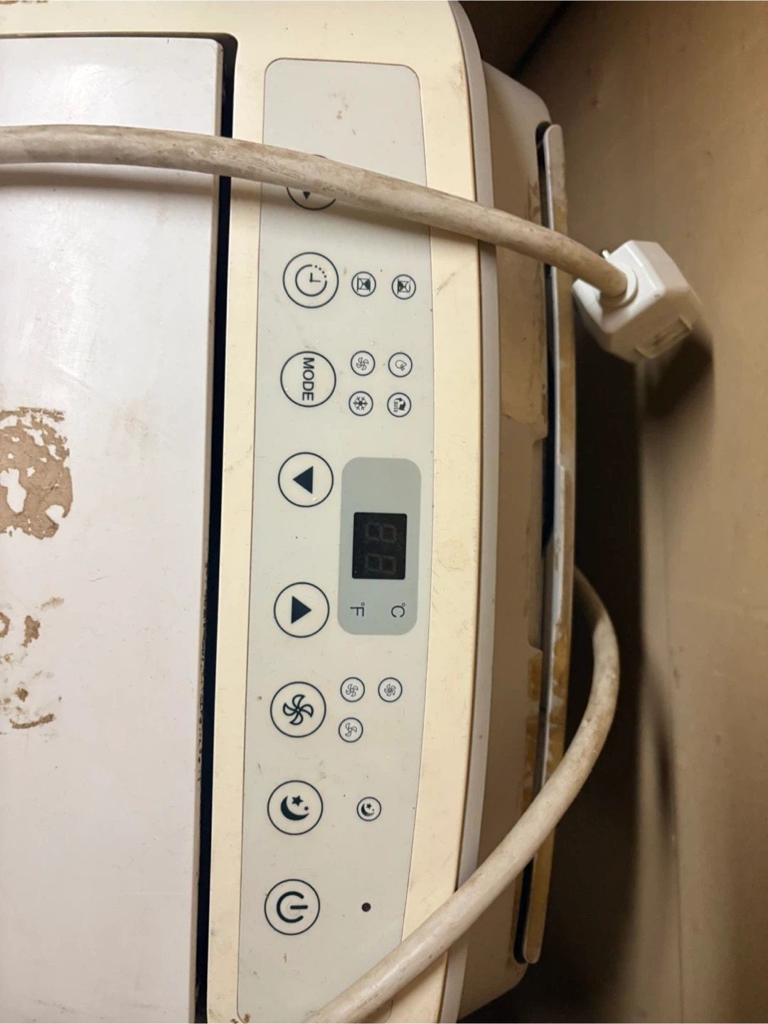 Danby 12000 BTU Air Conditioner DPA120B1WB - photo 2