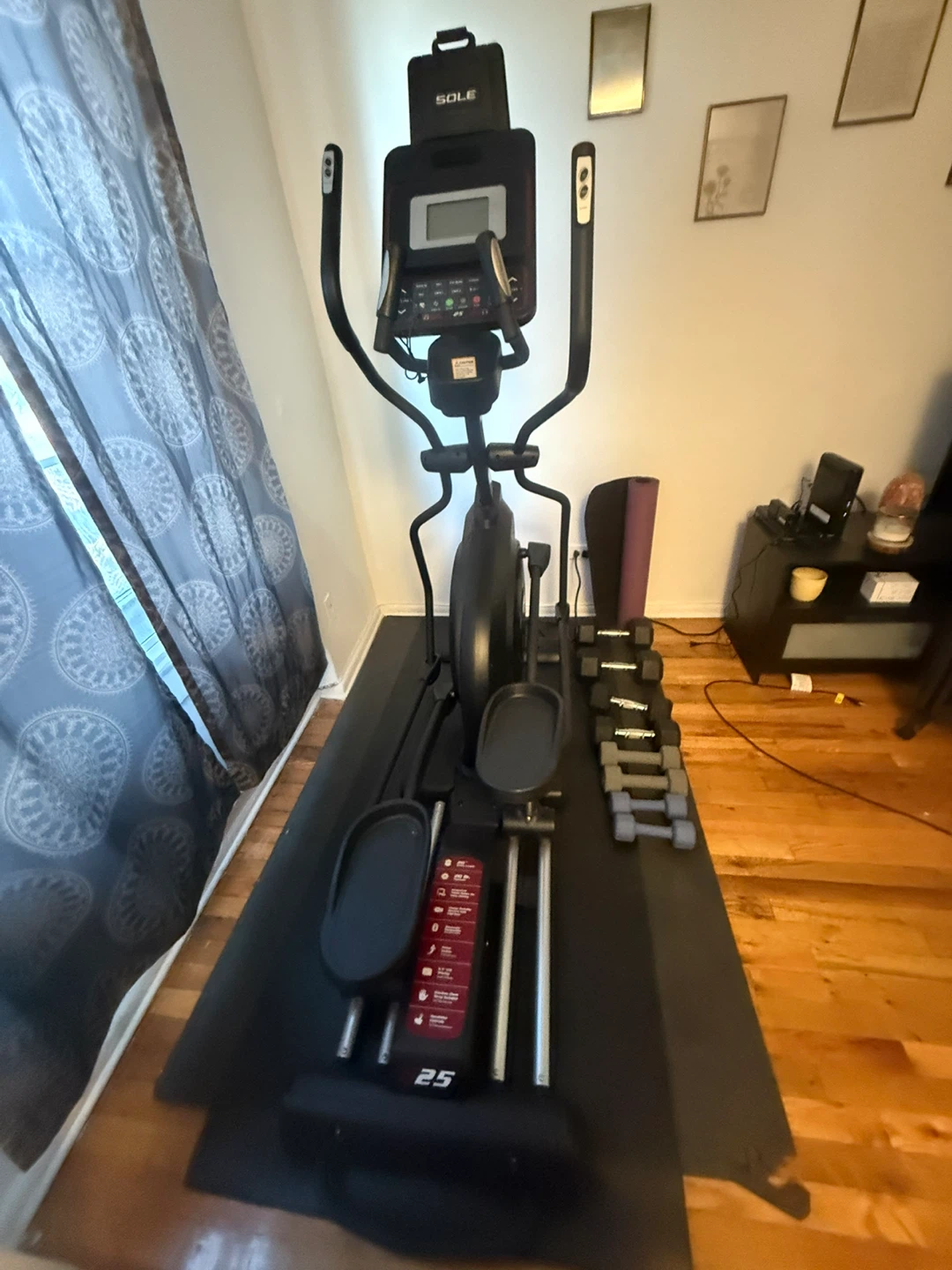 SELLING - photo 2