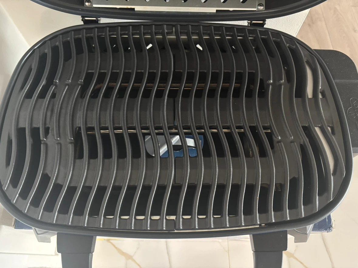 Napoleon TravelQ Portable Gas Grill - photo 4