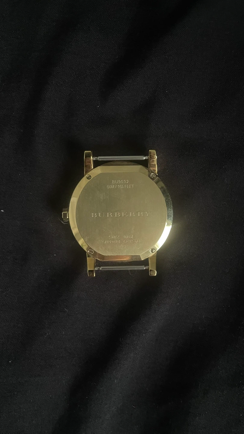 Burberry BU9039 Gold Tone Watch - photo 2