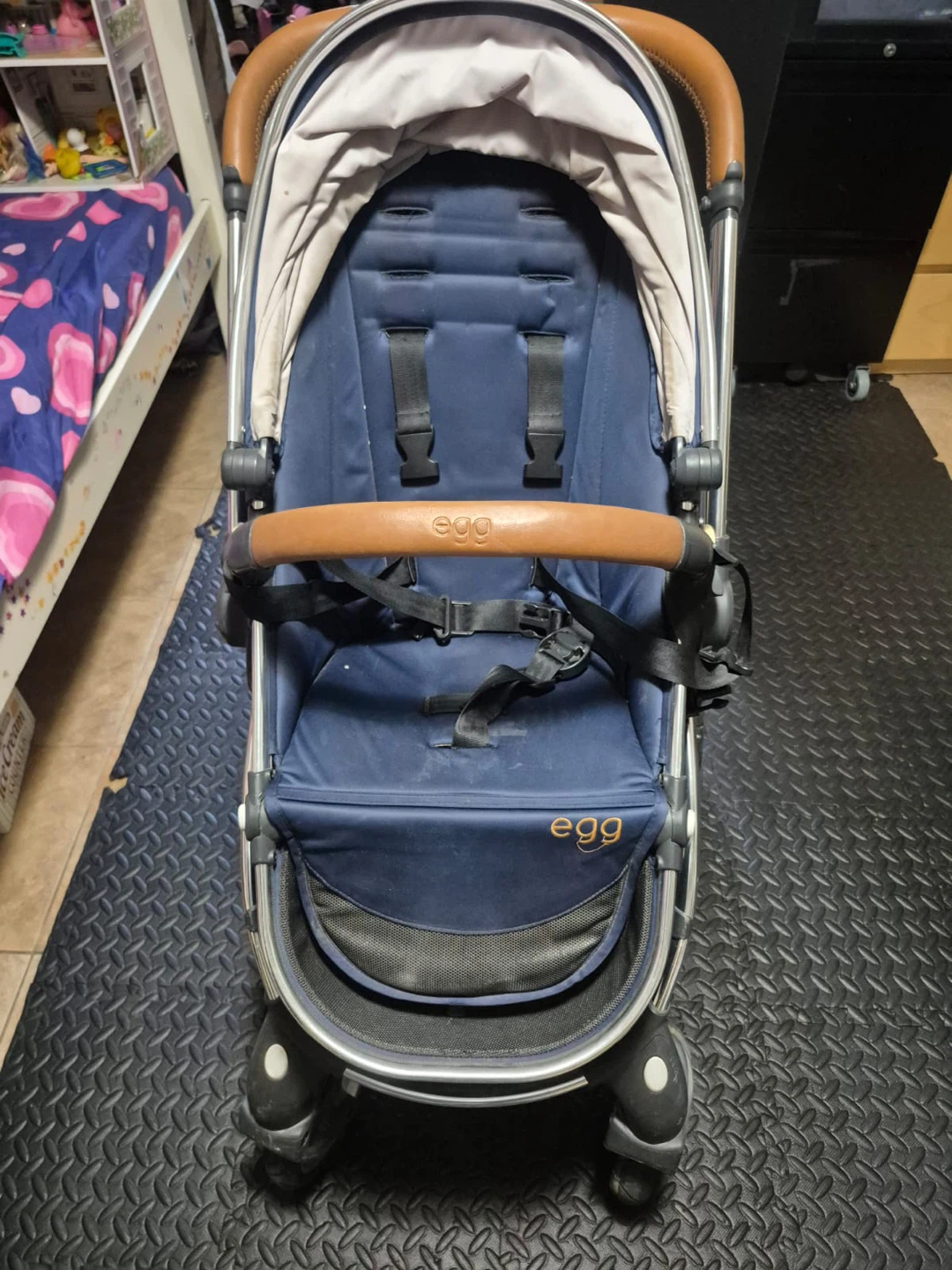 Egg Stroller