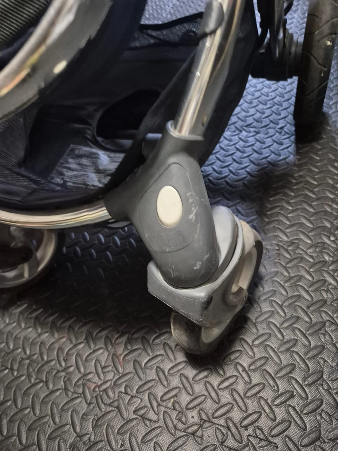 Egg Stroller - photo 2