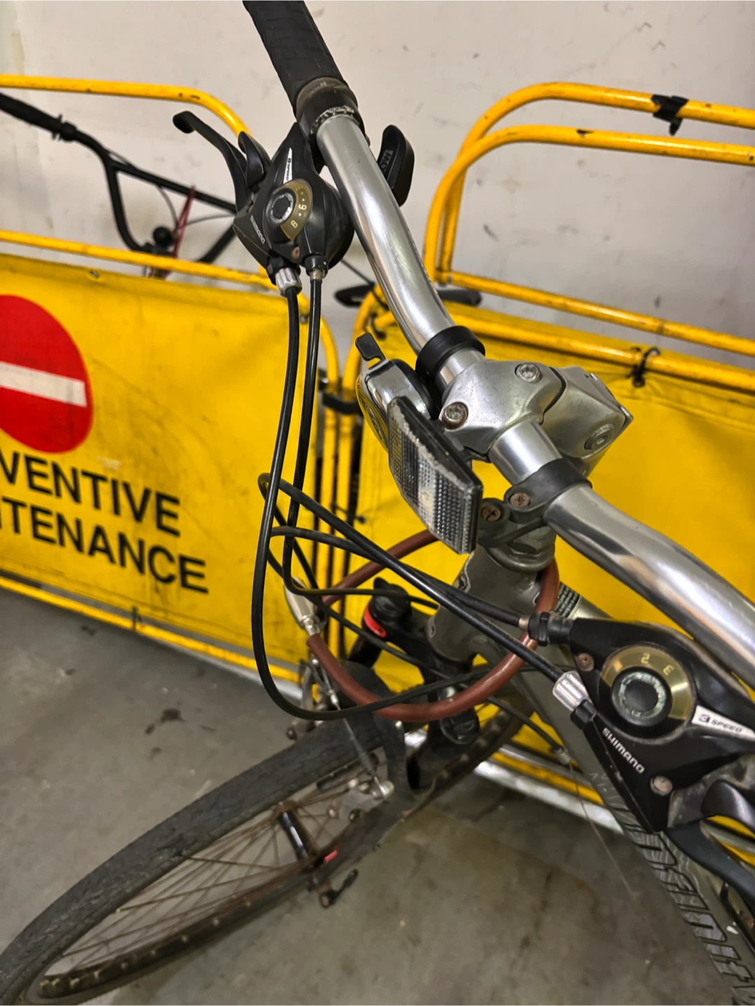 Schwinn Plateau Bicycle - photo 3