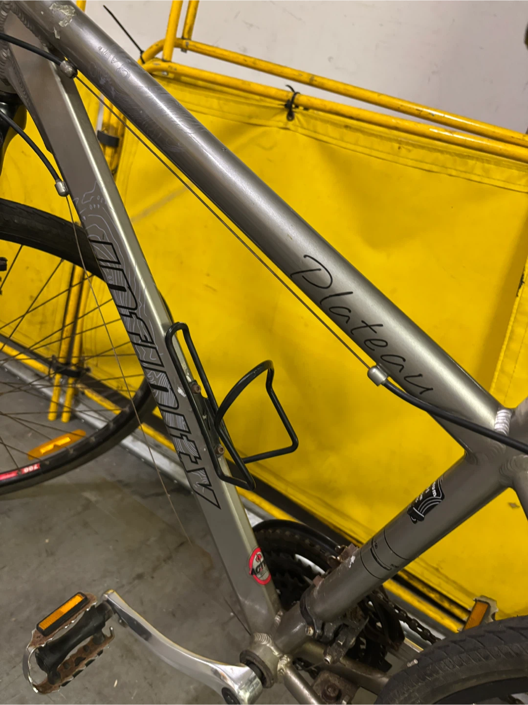Schwinn Plateau Bicycle - photo 5
