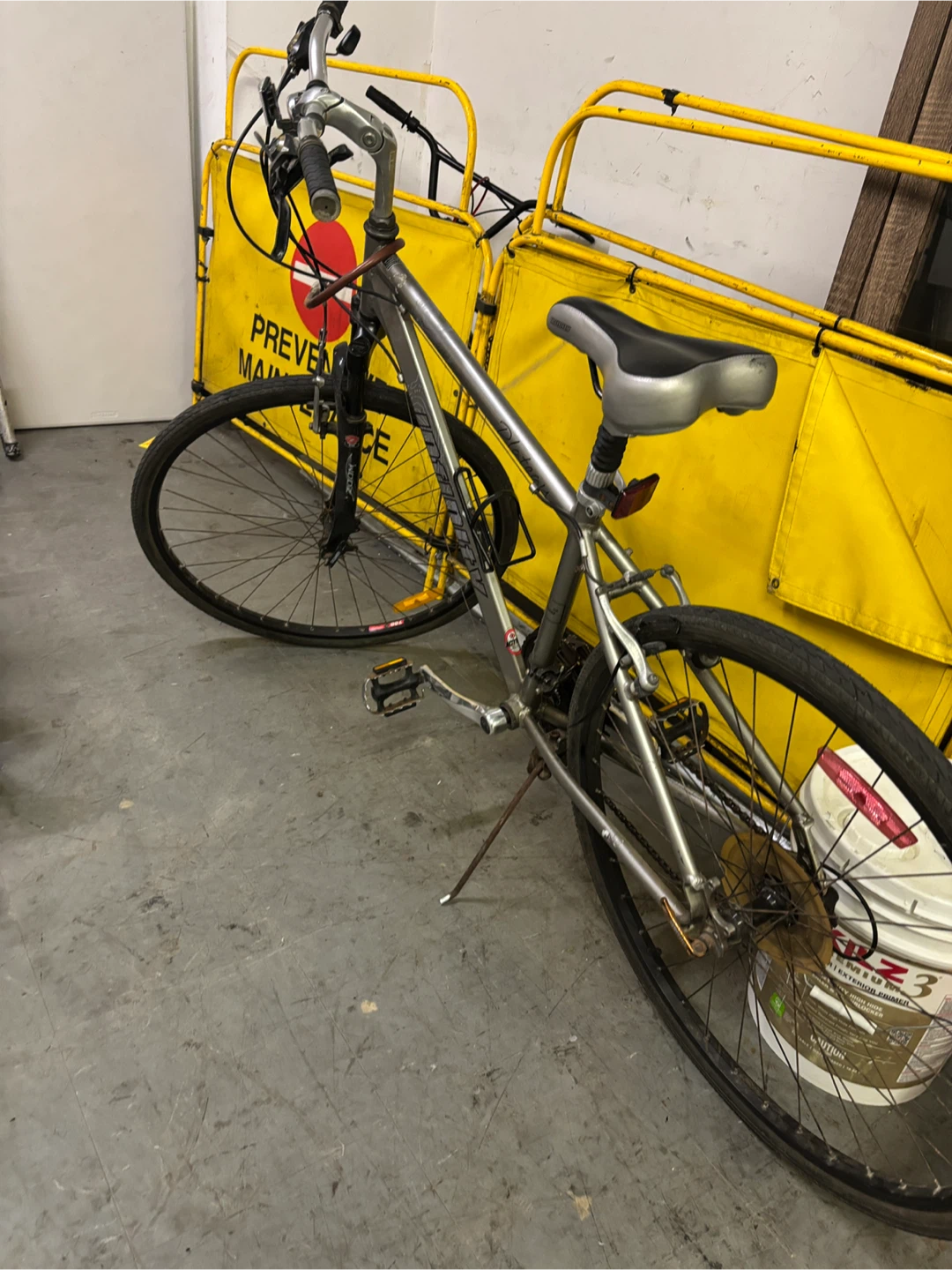 Schwinn Plateau Bicycle - photo 4
