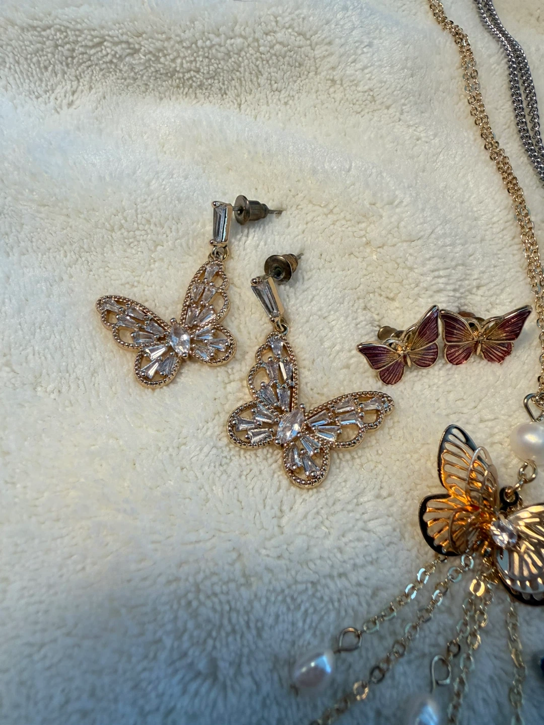 A set of two Butterfly Necklaces and two pairs ofEarrings - photo 2