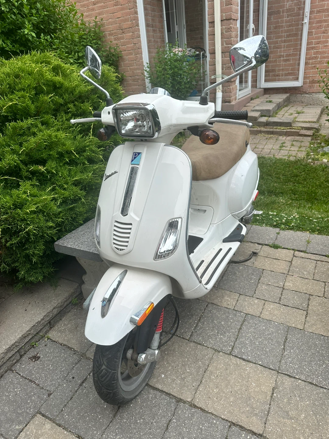 Vespa V50 cc motorcycle - photo 2