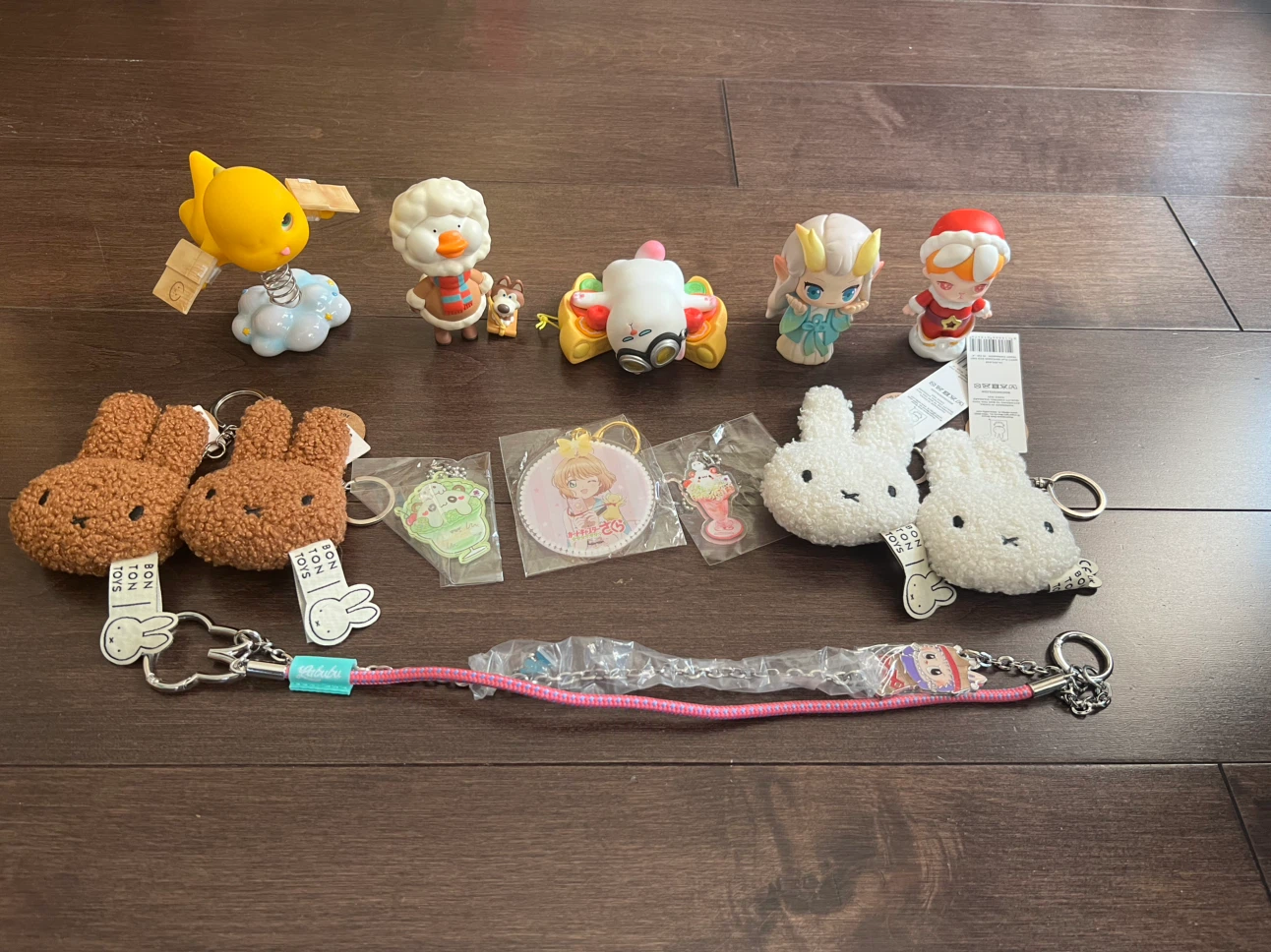 Collection of Figurines and Keychains - photo 3