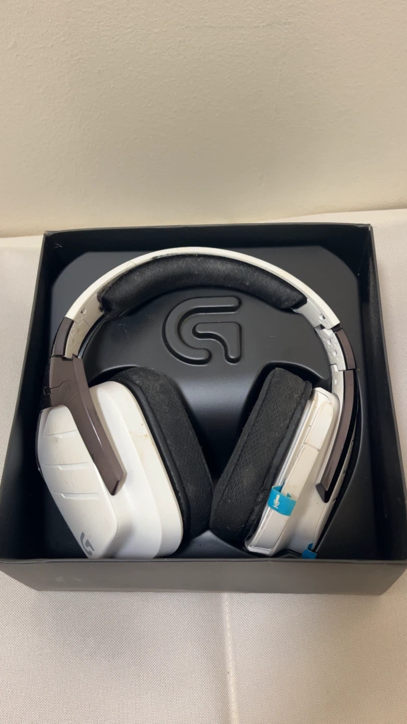 New Logitech G933 Artemis Spectrum Snow Wireless Gaming Headset - photo 3