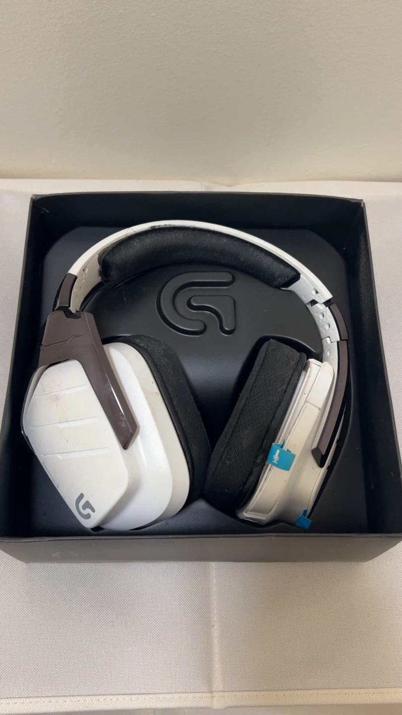 New Logitech G933 Artemis Spectrum Snow Wireless Gaming Headset - photo 2