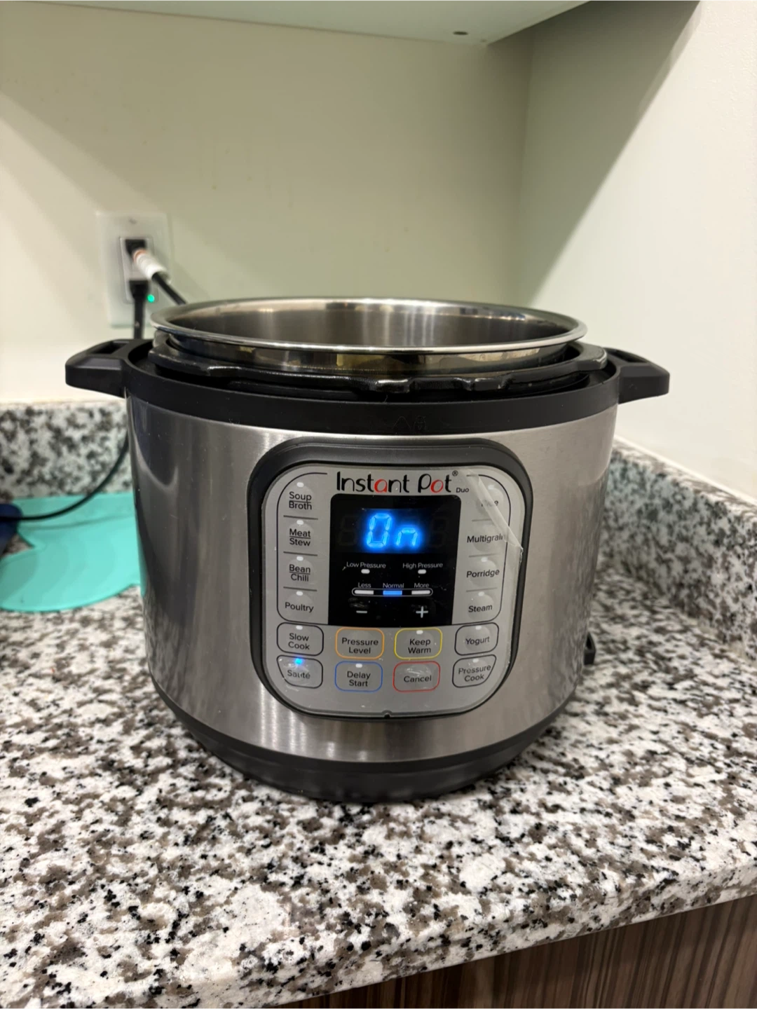 Instant Pot Duo 7-in-1 Electric Pressure Cooker - photo 2
