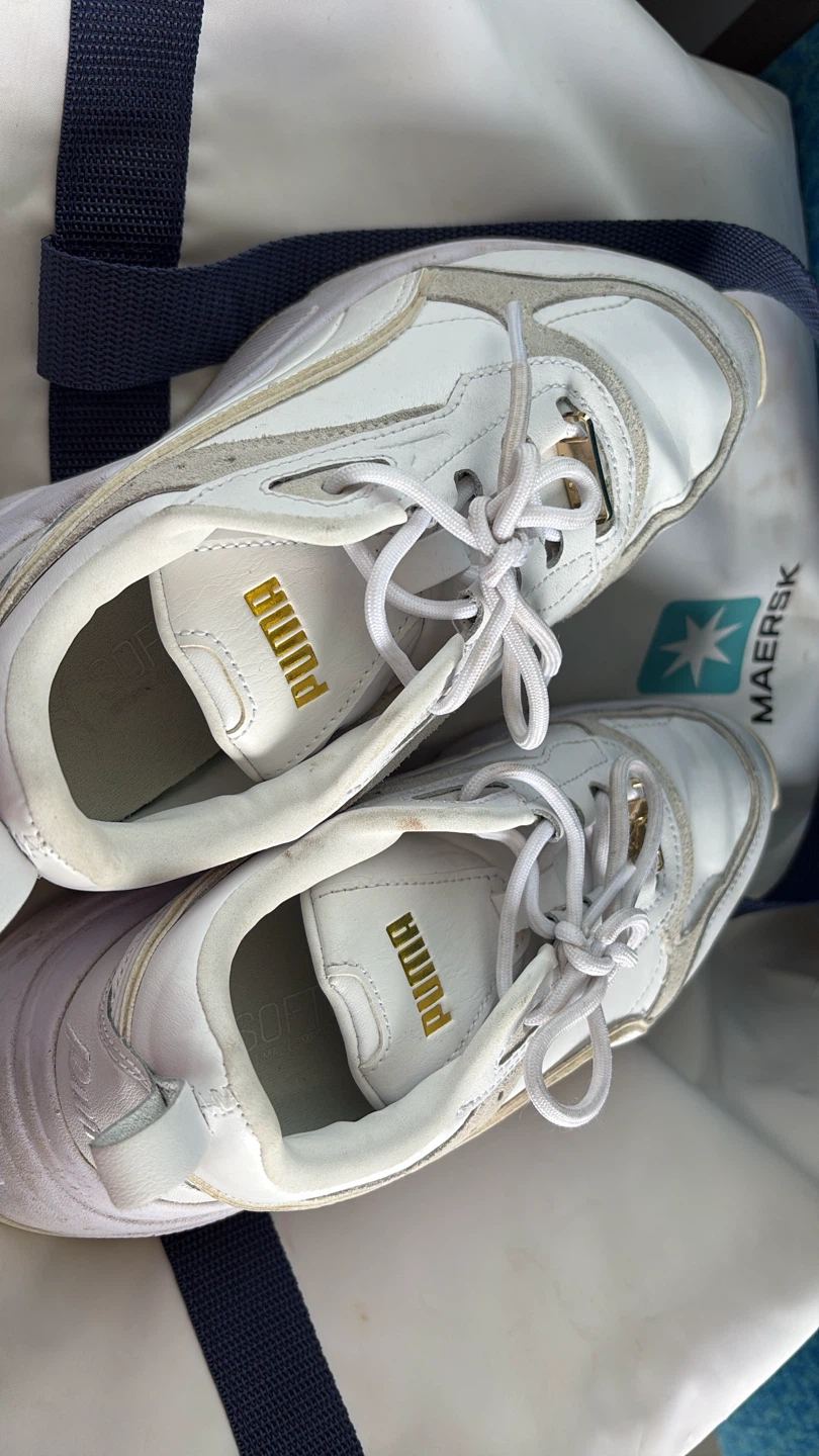 Shoot your offers need gone asap Puma SoftFoam Sneakers