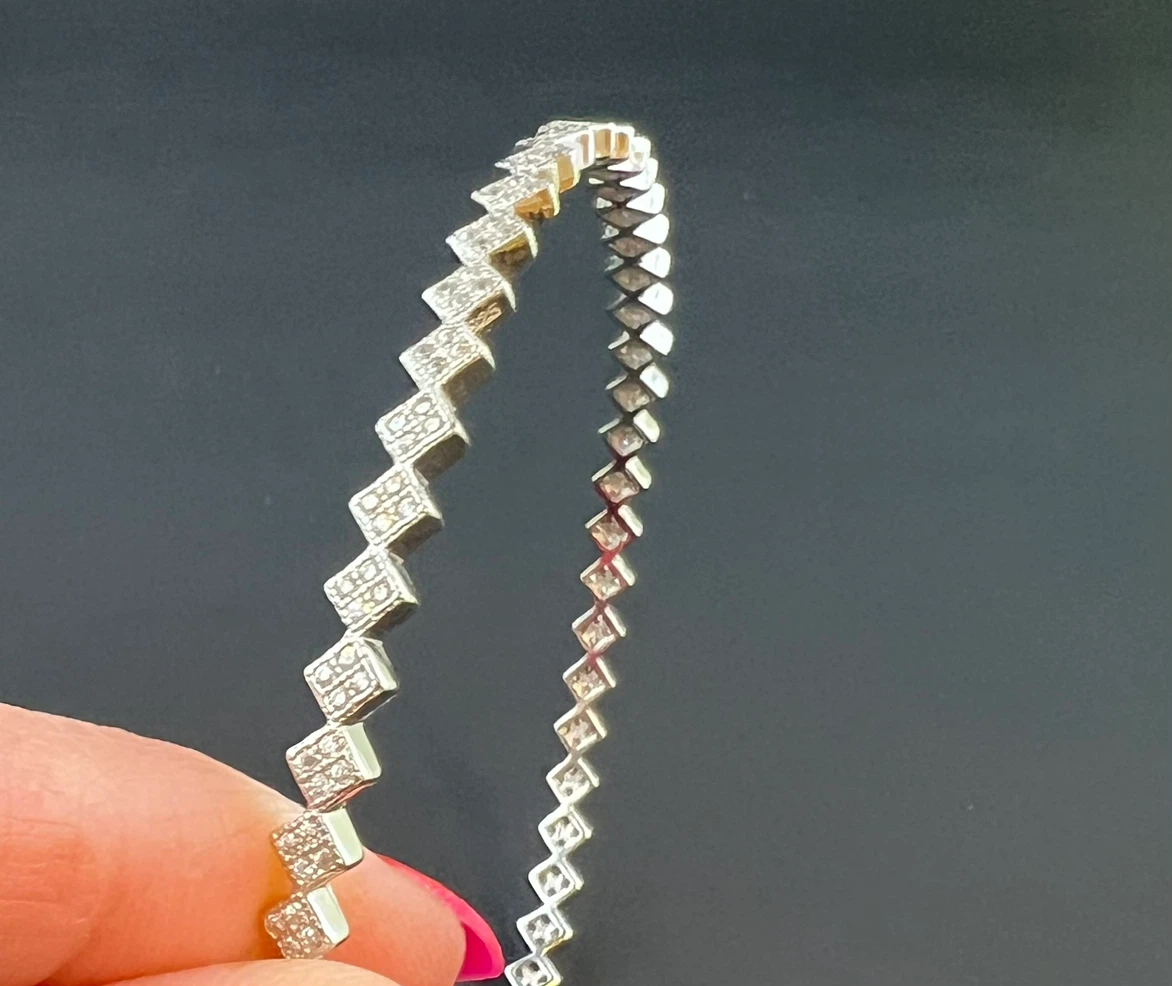 New 925 Sterling Silver CZ Geometric Bangle Bracelet - photo 2