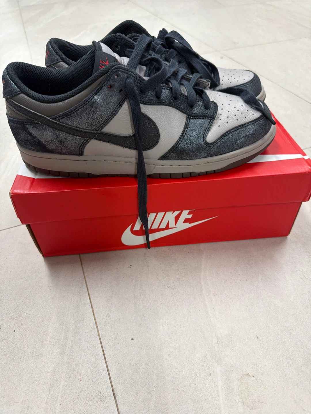 Nike Dunk Low “CBGB” size 10