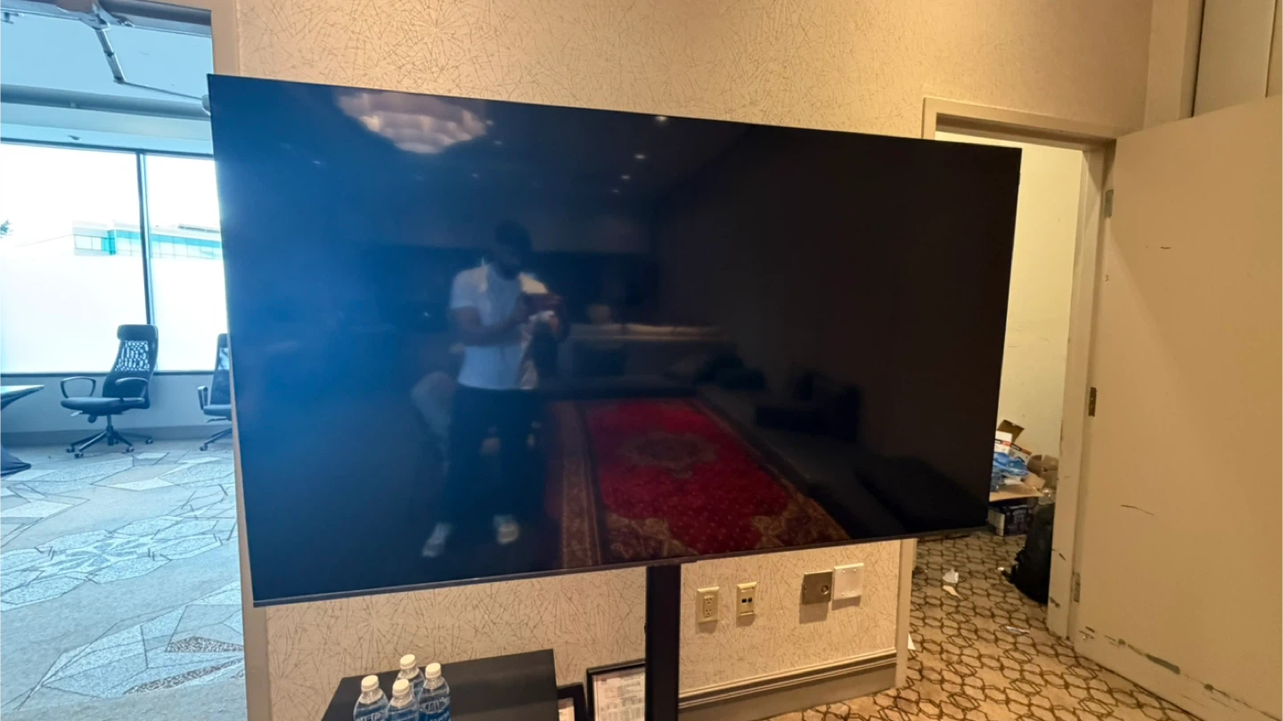 TCL 85" S Series 4K UHD HDR LED TV - photo 2