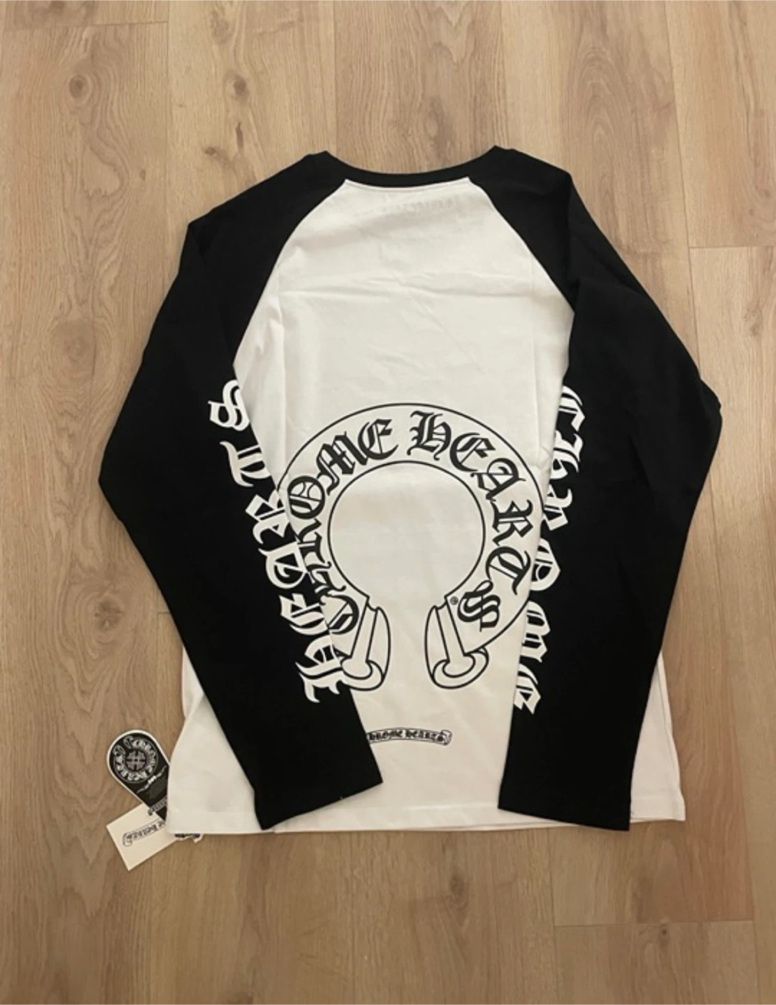Chrome Hearts Long Sleeve Raglan T-Shirt - photo 2
