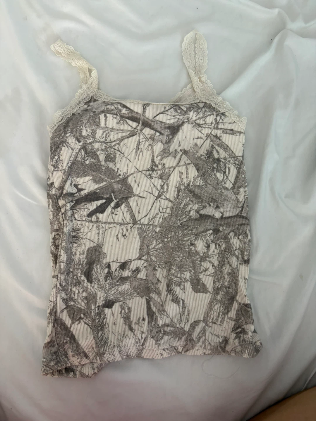 Streetwear Society Lace Trim Camisole