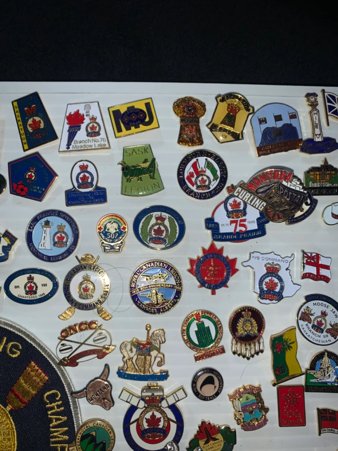 Vintage Lot OfCurling Pinbacks 60’s 70’s 80’s - photo 5
