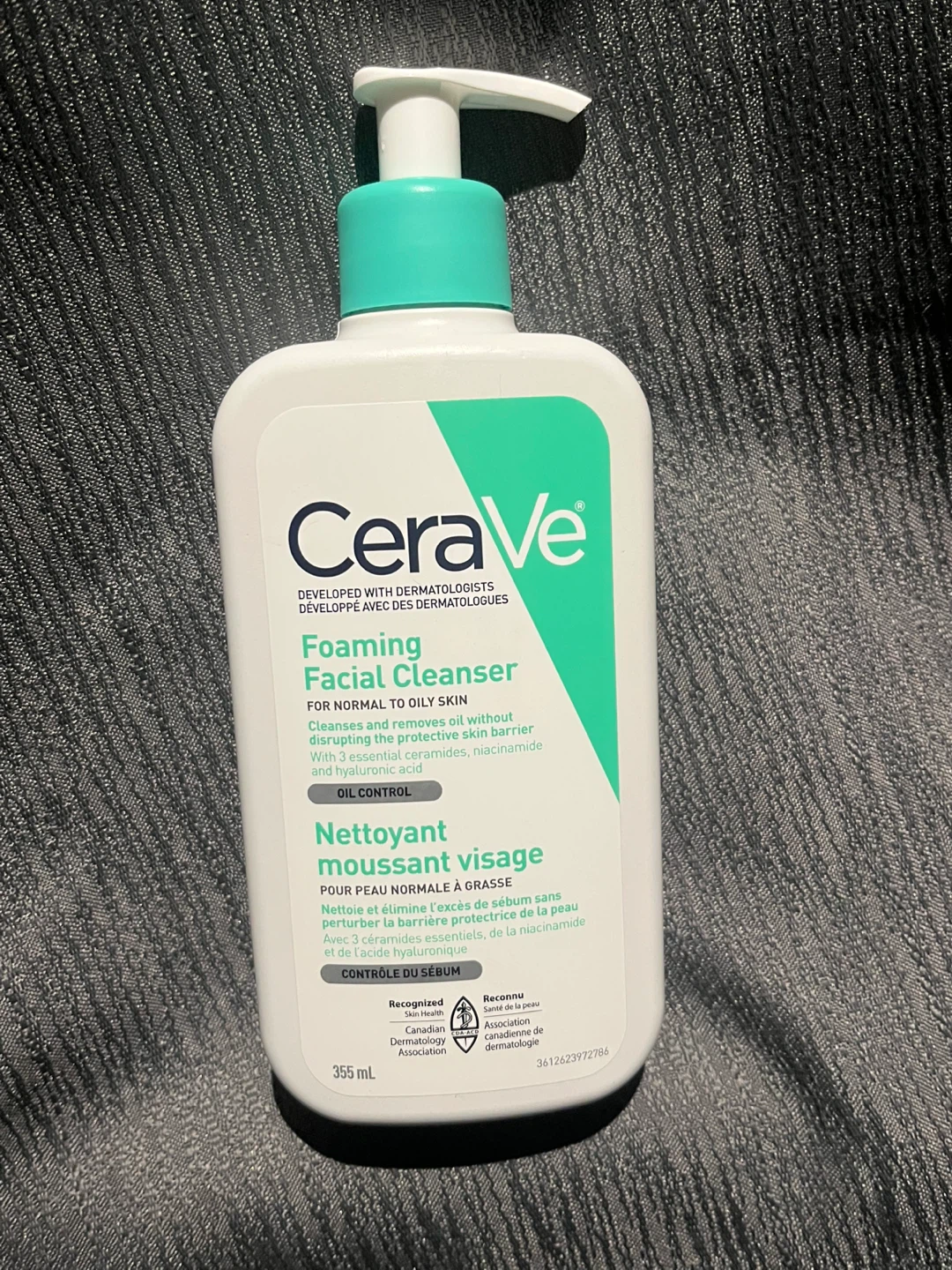 CeraVe Foaming Facial Cleanser for Normal to Oily Skin 355 mL