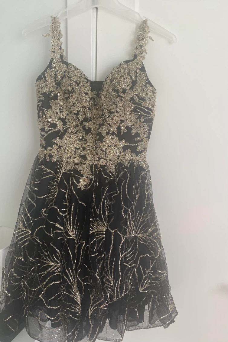 Black and Gold Sequin Party Dress - photo 2