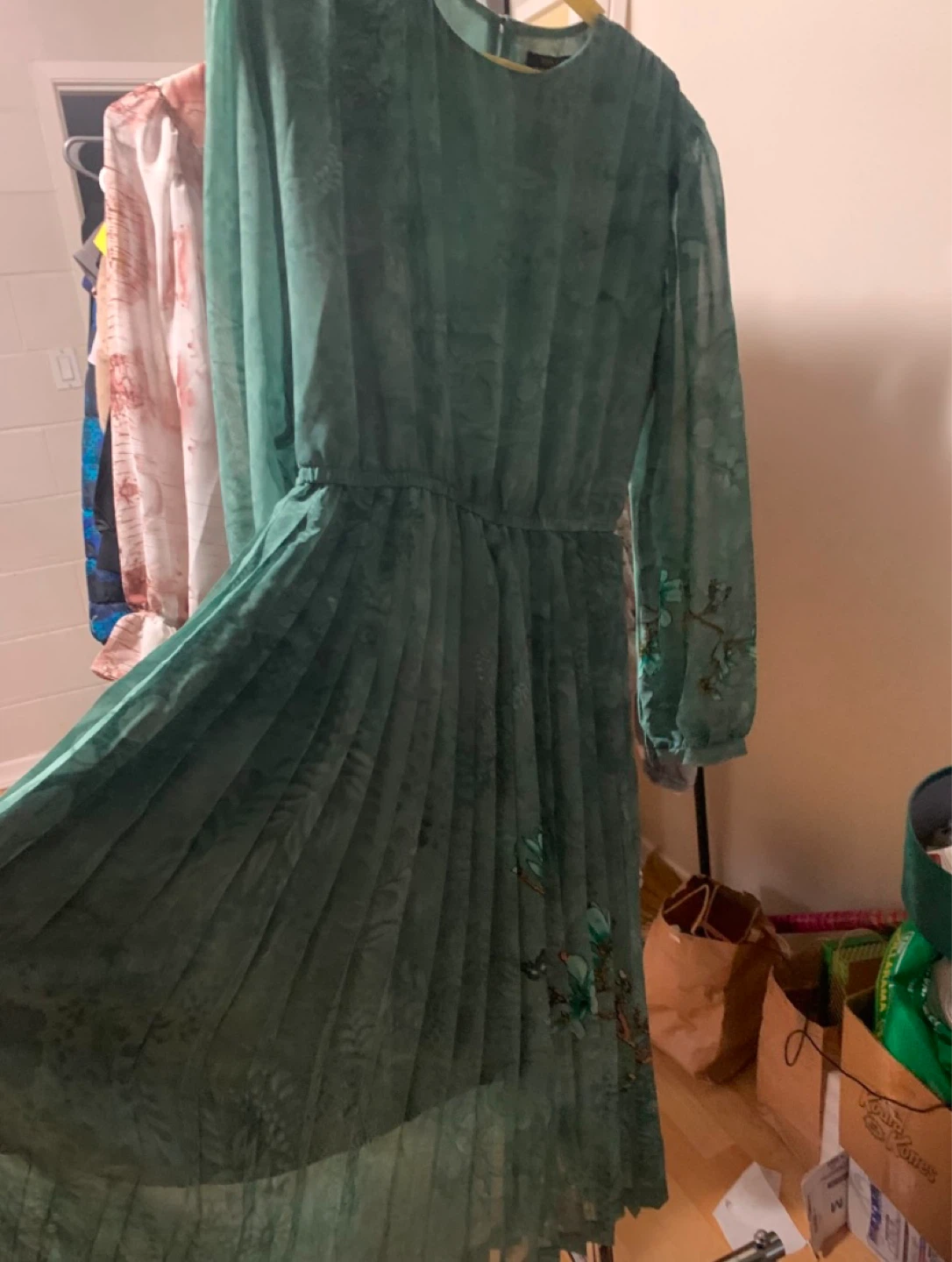 Green Pleated Dress - photo 2
