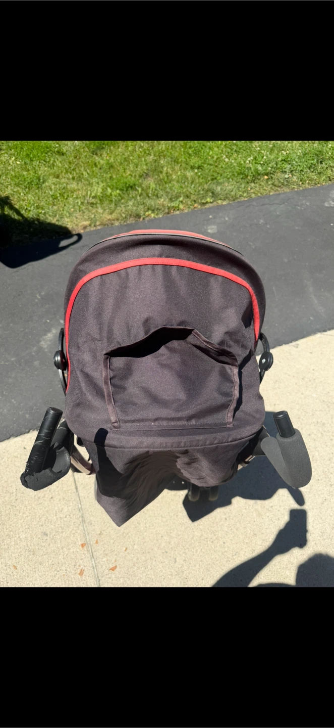 Lightweight Delta Children Stroller - photo 5