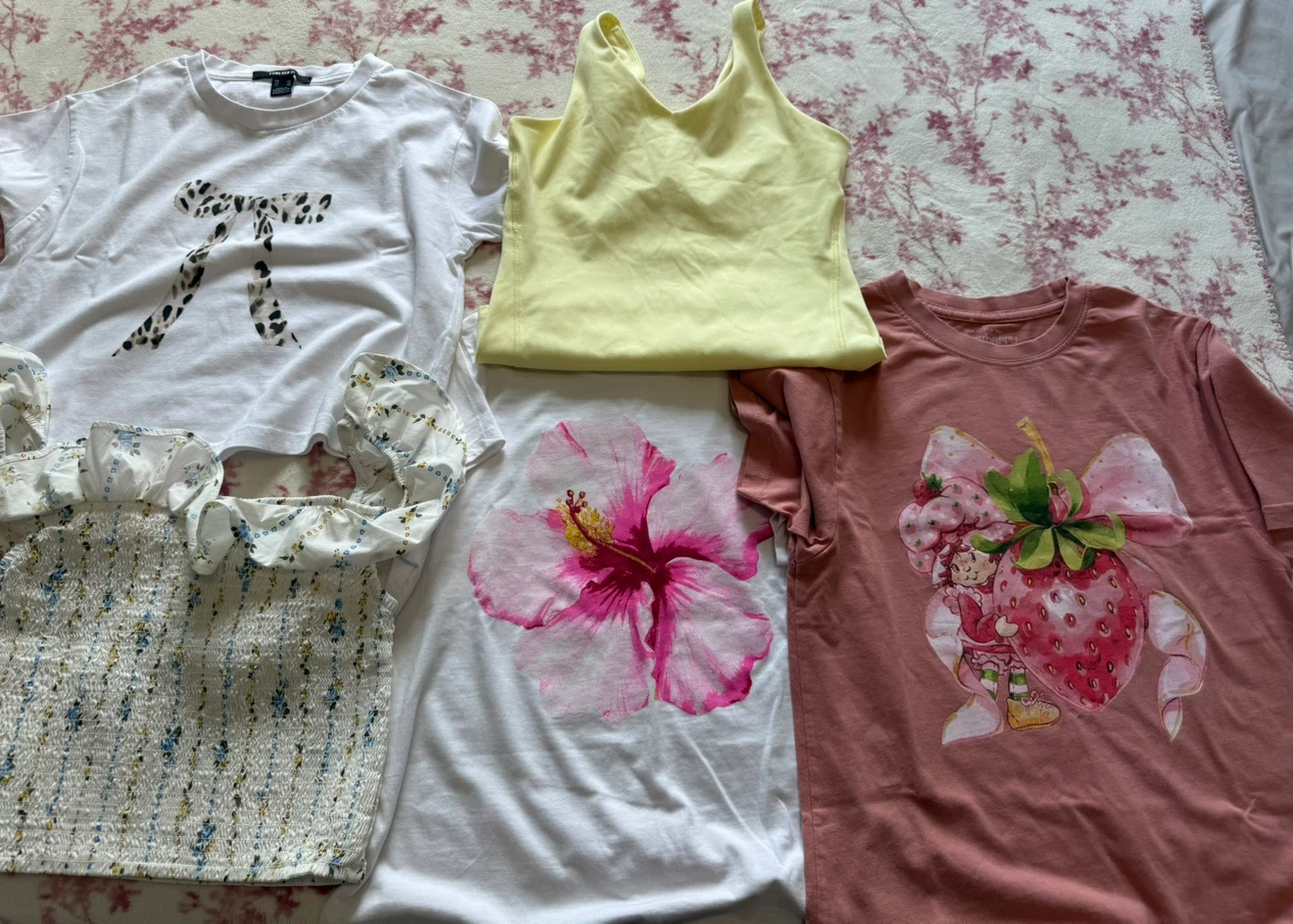Girls' Graphic T-Shirts 10-12 years old 👩🏻‍🦱
