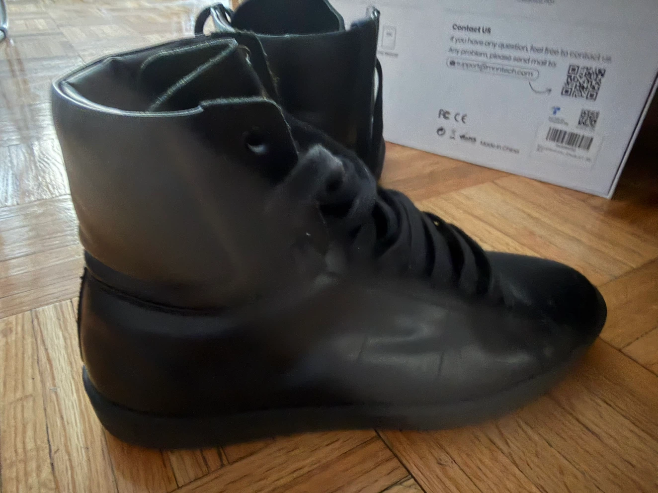 Saint Laurent Paris Black Leather High-Top Sneakers - photo 3