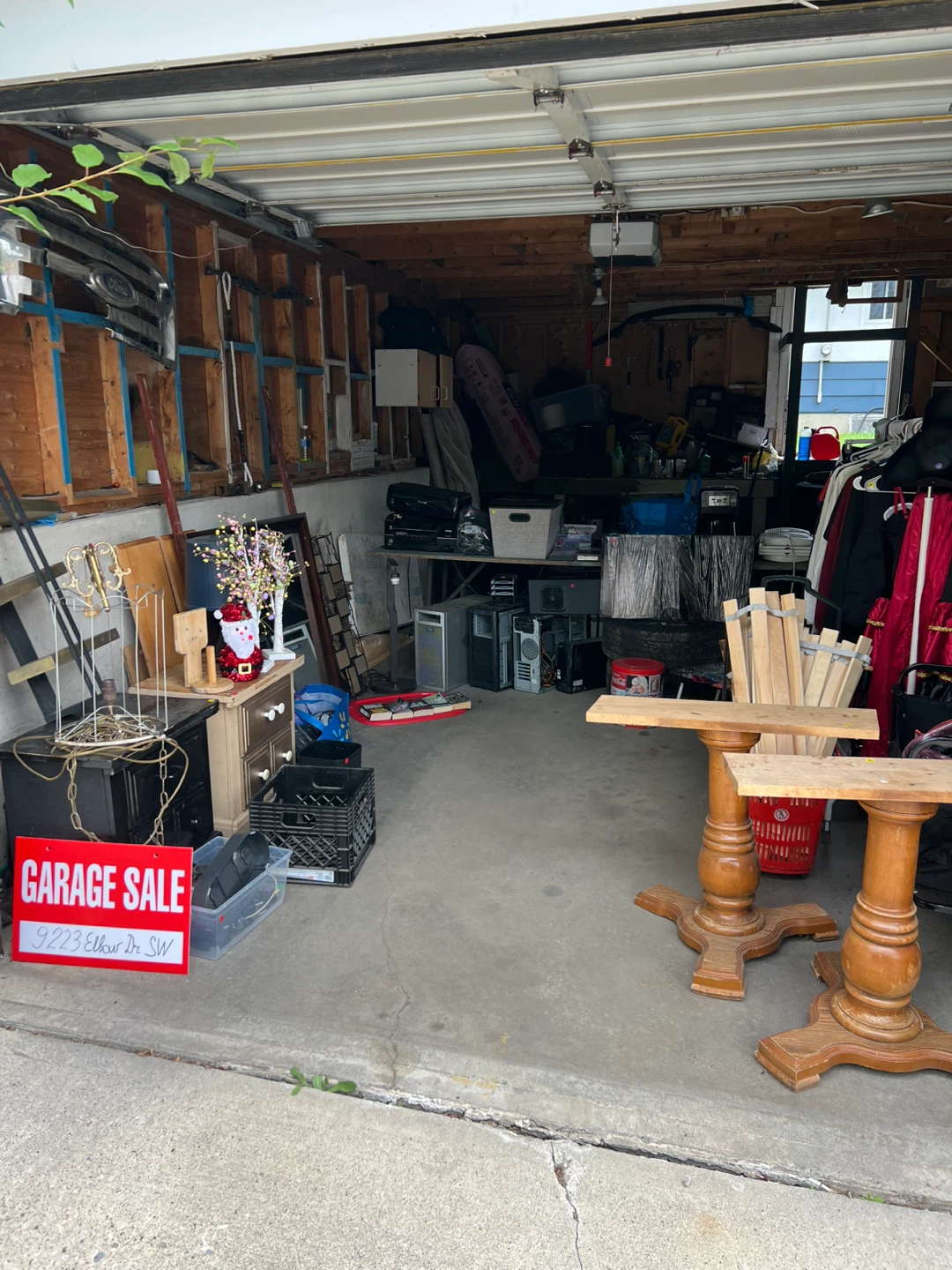GARAGE SALE! - Furniture, electronics, tools, clothes and etc - photo 2