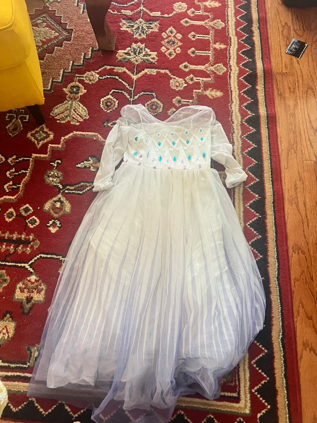 Two Princess Dresses Up Costume - photo 3