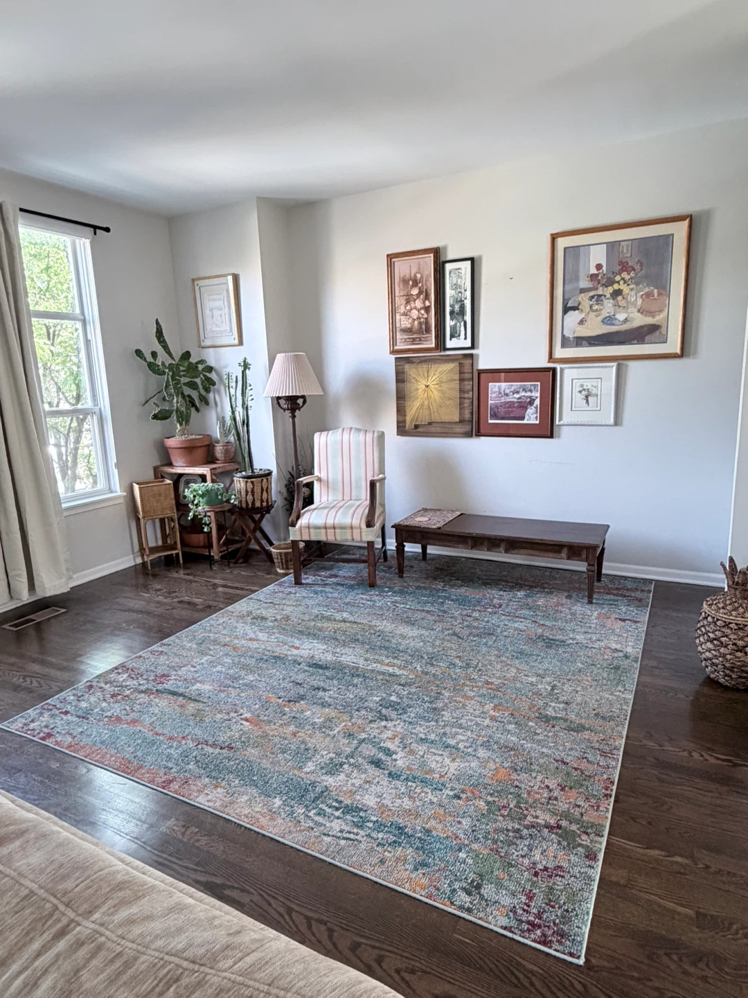Abstract Pattern Area Rug