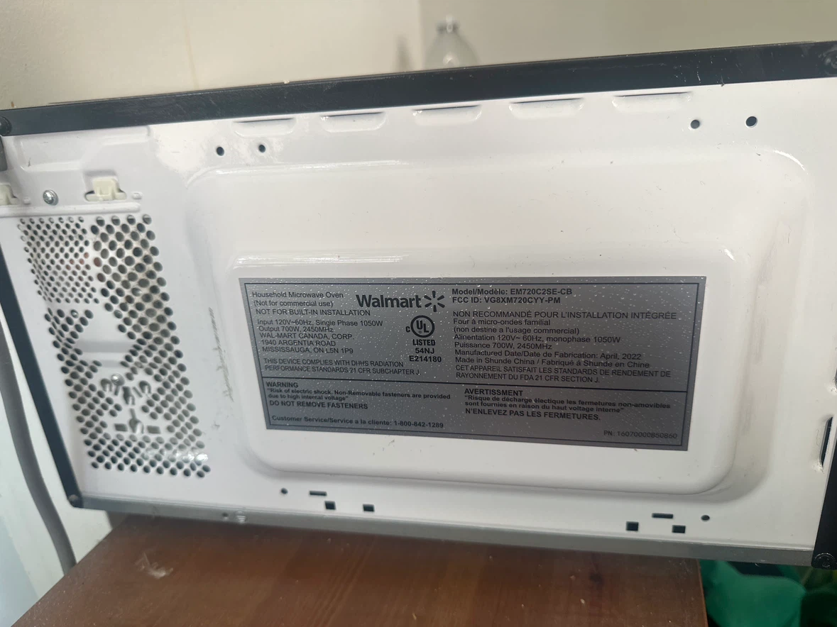 Hamilton Beach Microwave Oven EM12C2SE-CB - photo 2