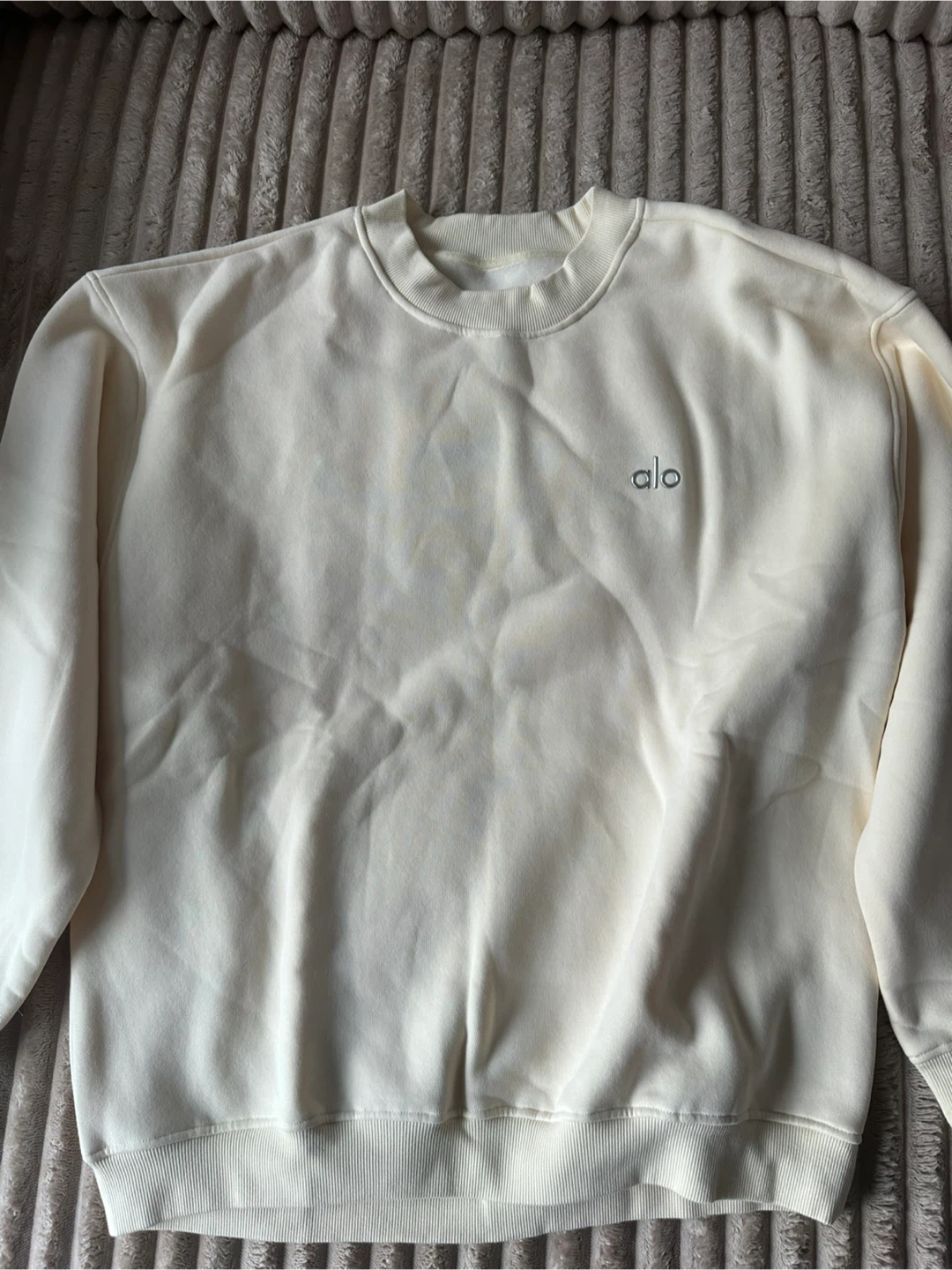 Alo Crewneck Sweatshirt