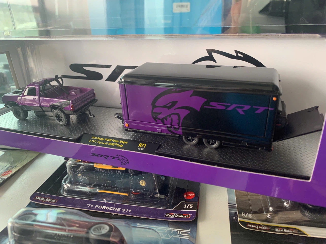 Flowtech Exhaust Diecast Truck & Trailer with Camaro - photo 2