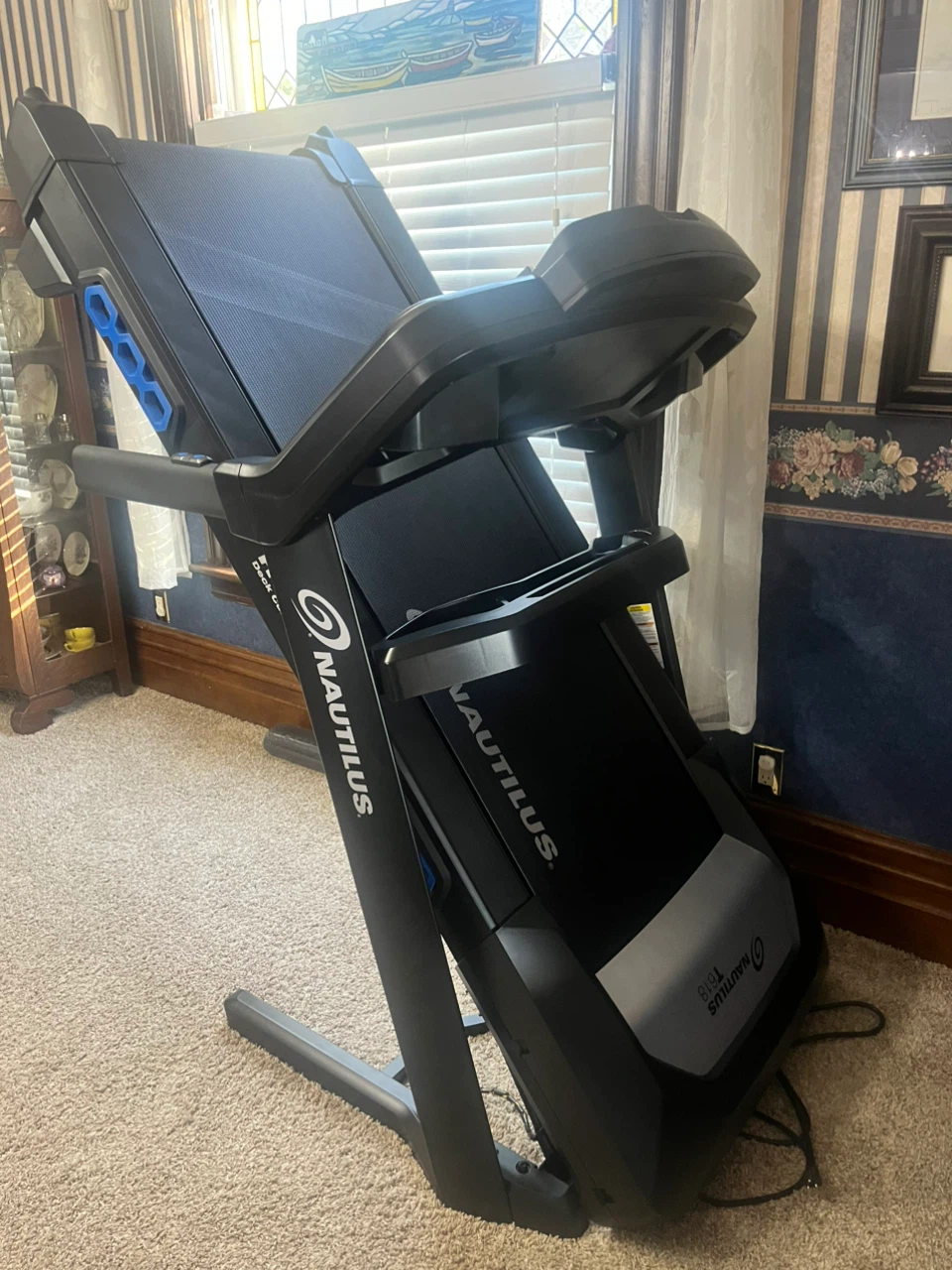 Nautilus T618 Rebound Treadmill - photo 4