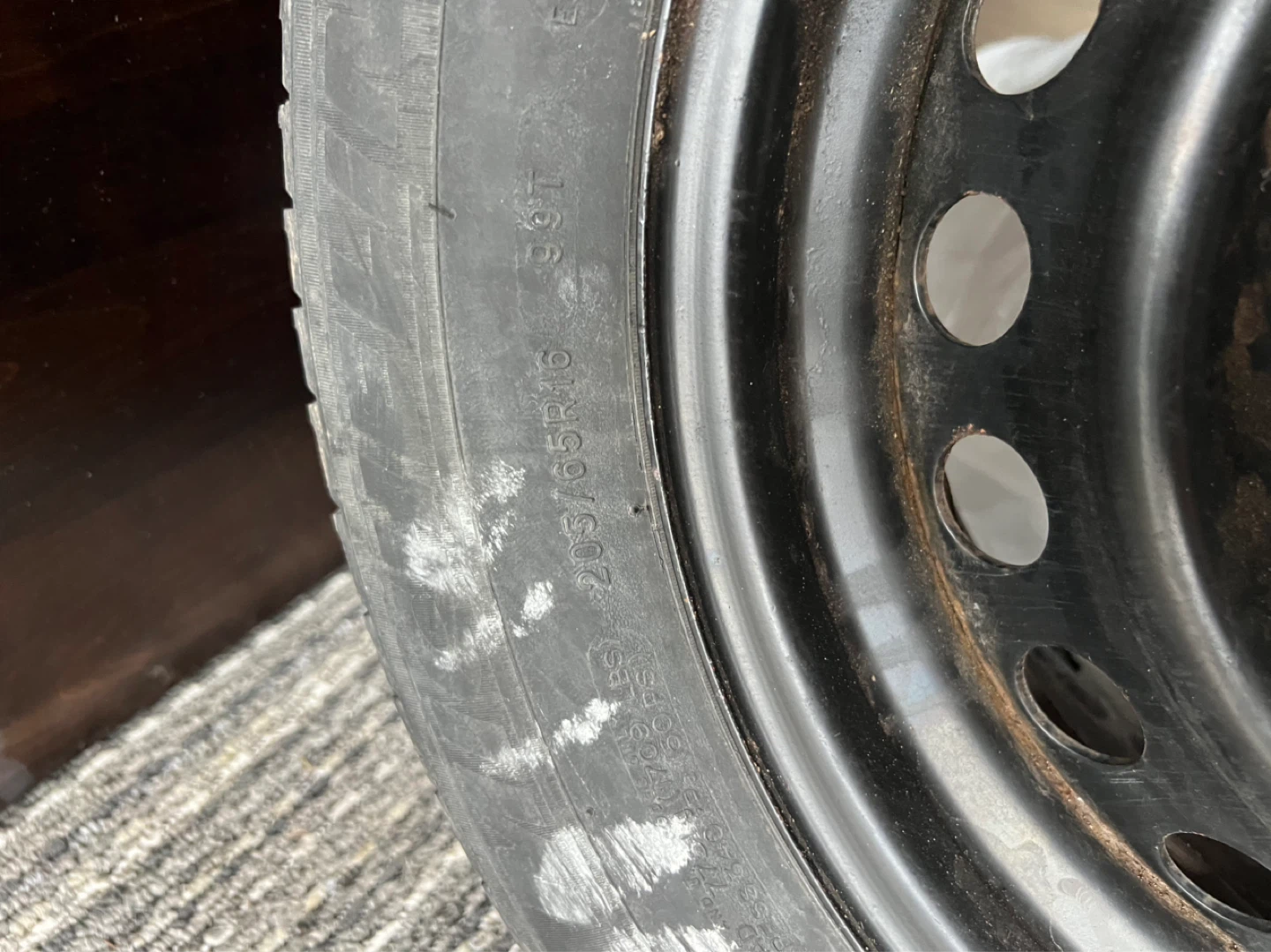Michelin Winter Tire 205/65R16 - photo 3