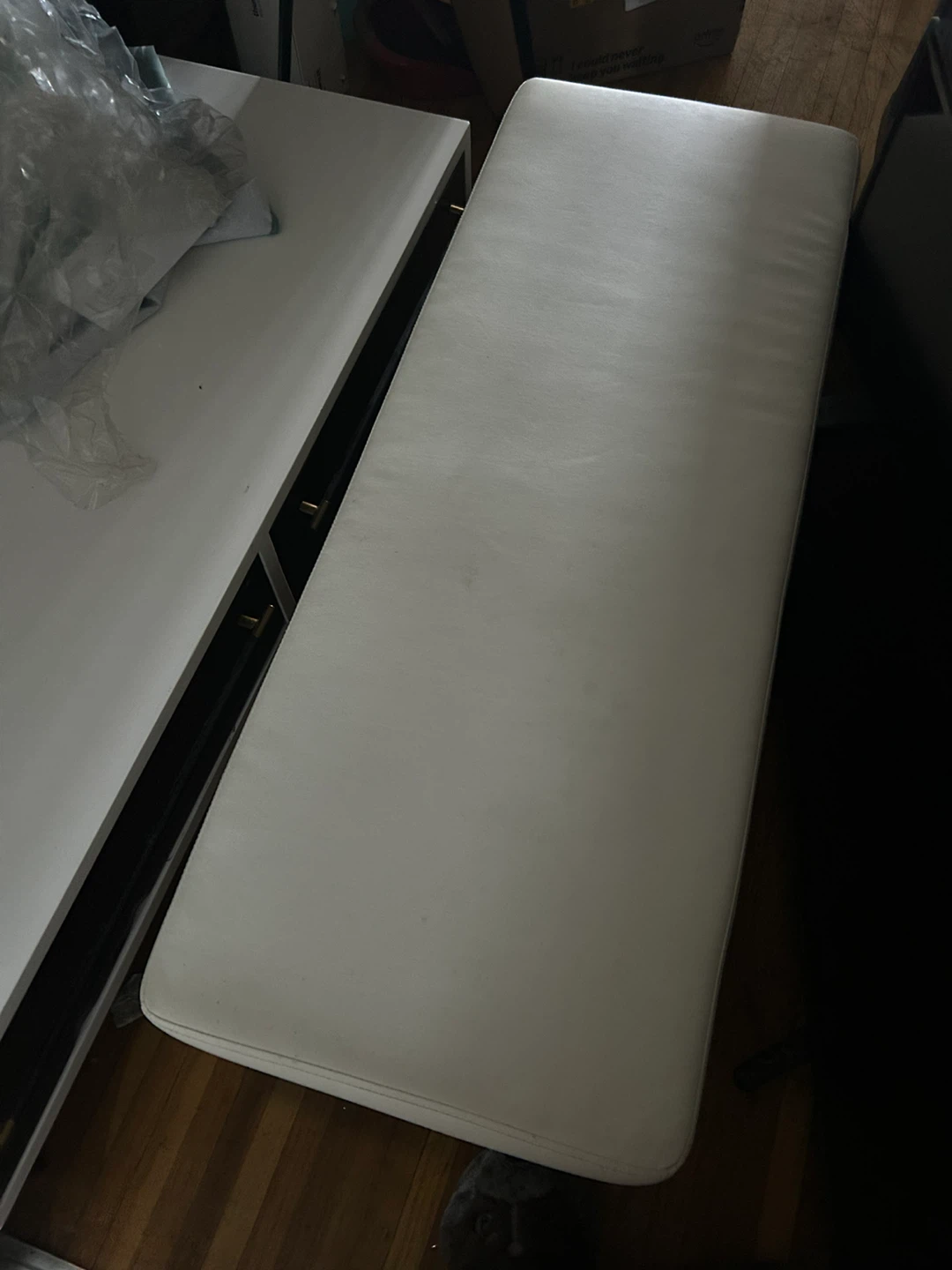 White Padded Bench Seat. Soft and cushiony. - photo 5