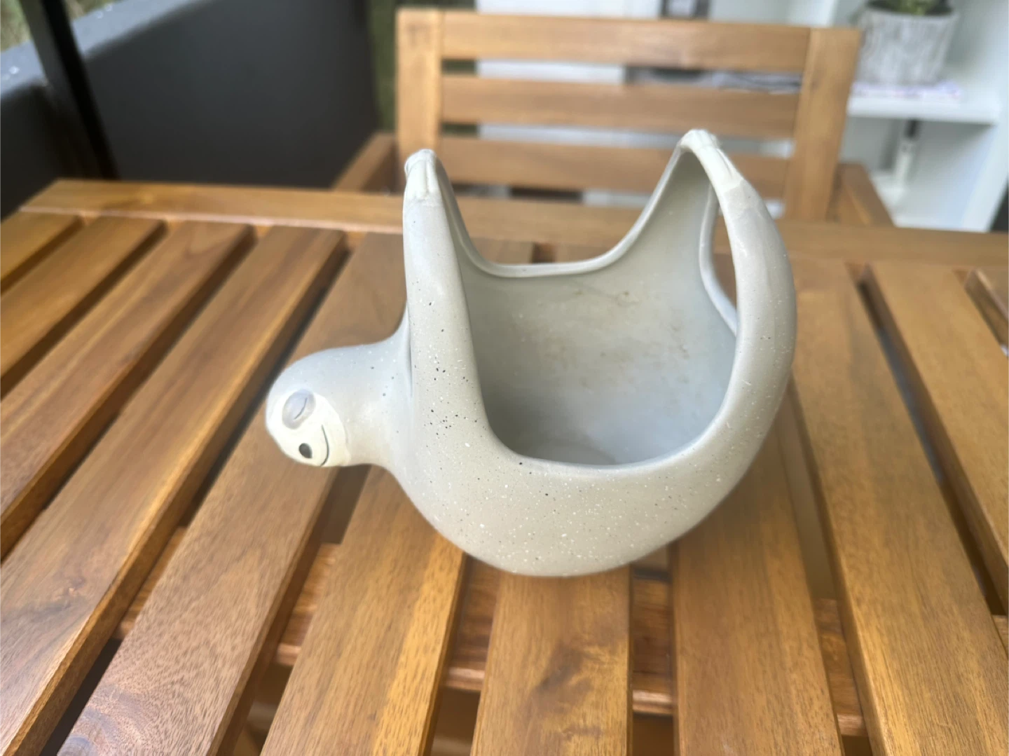 Indigo Sloth Planter Jardiniere