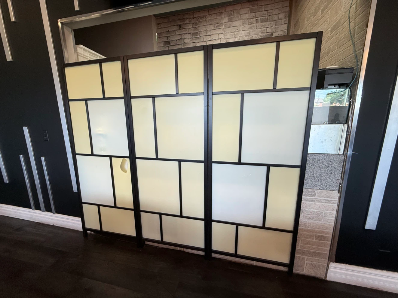 3-Panel Room Divider Screen