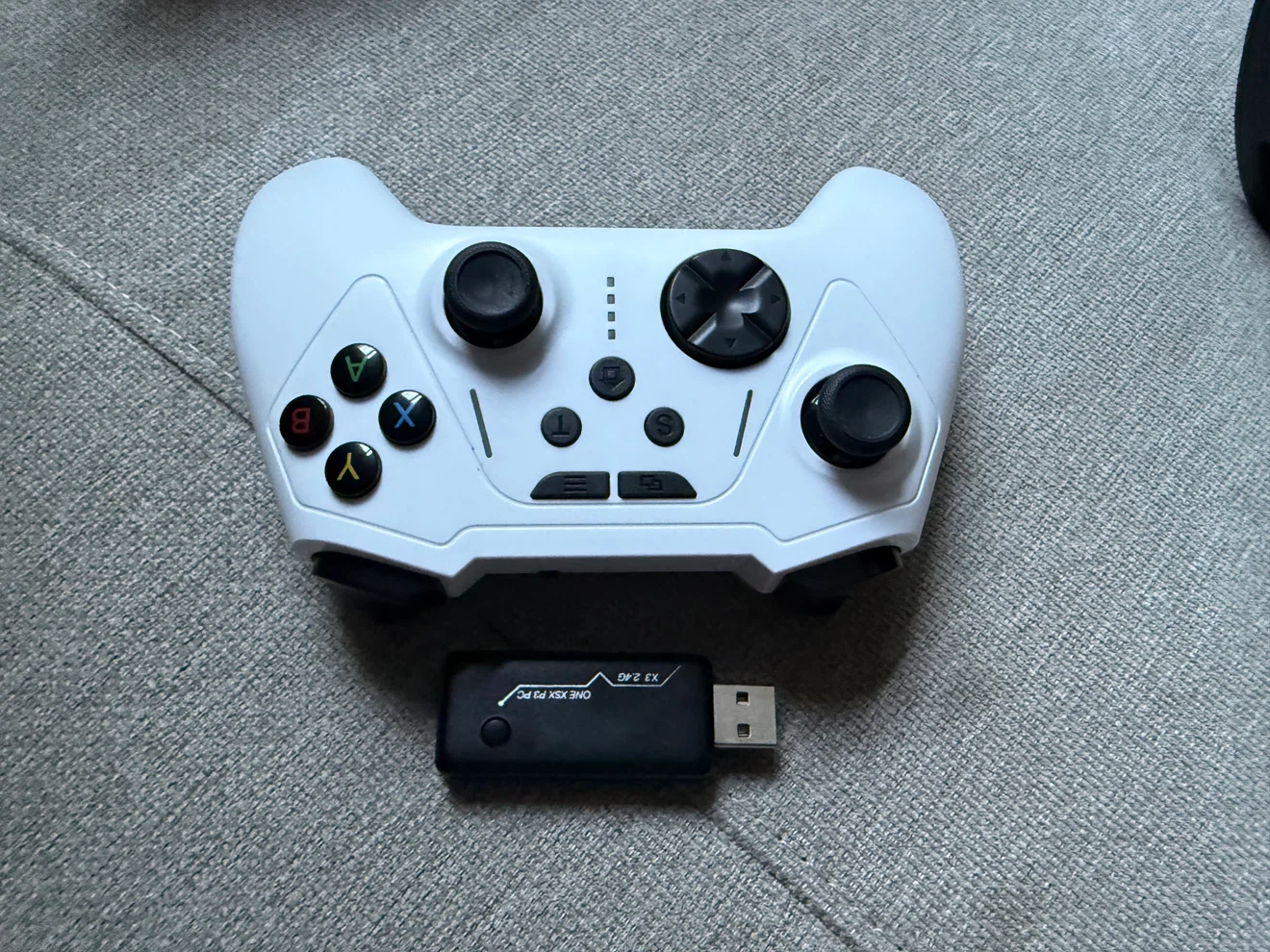 X3 2.4G Wireless Controller for Xbox and Pc - photo 2