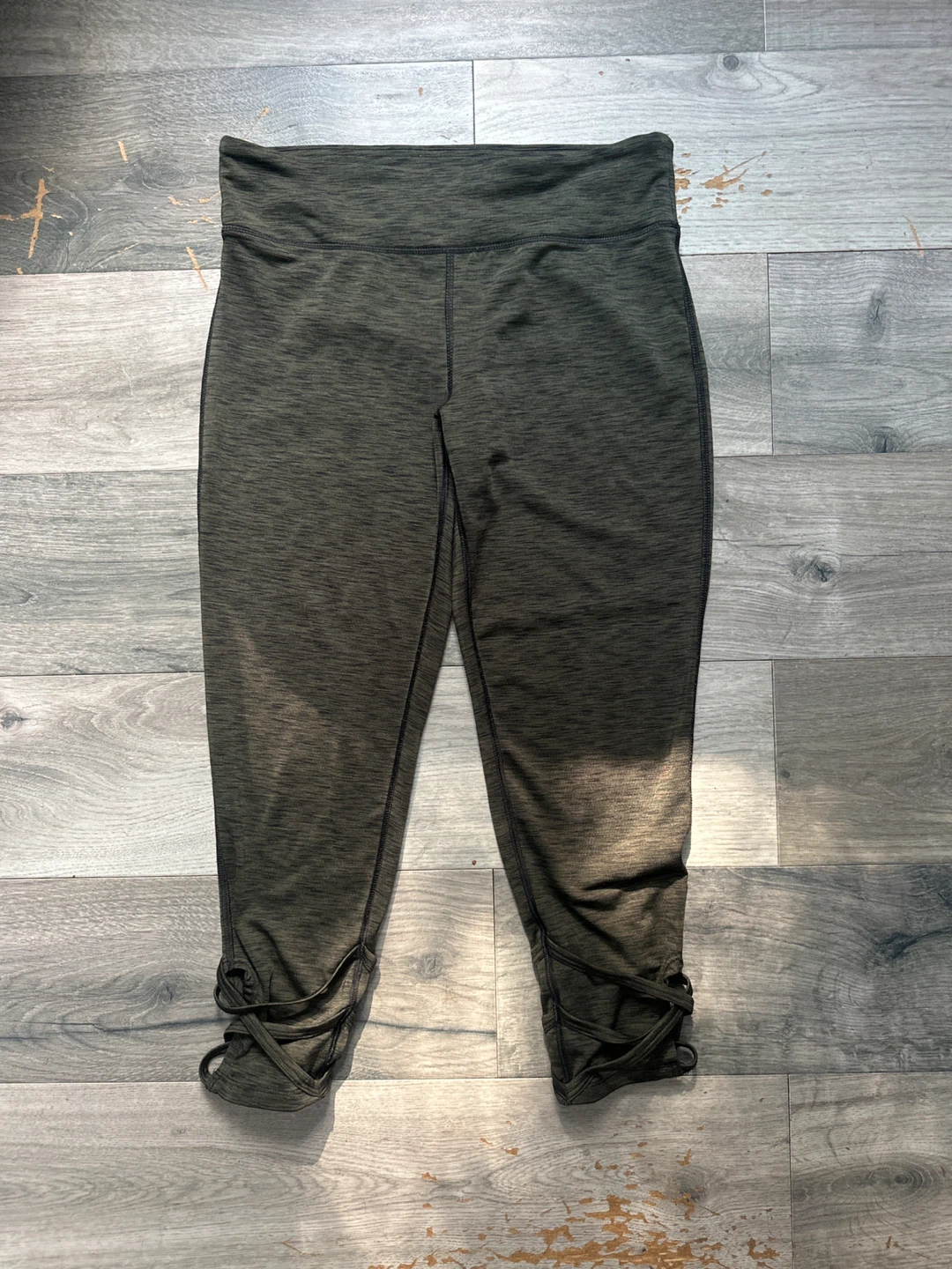 Women's Capris - Green Heather