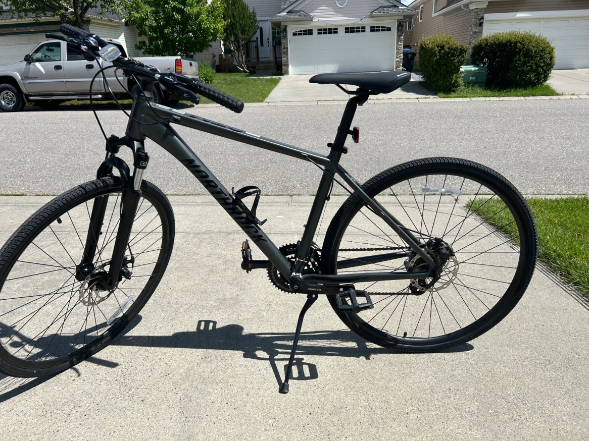 North Rock Hybrid Bike