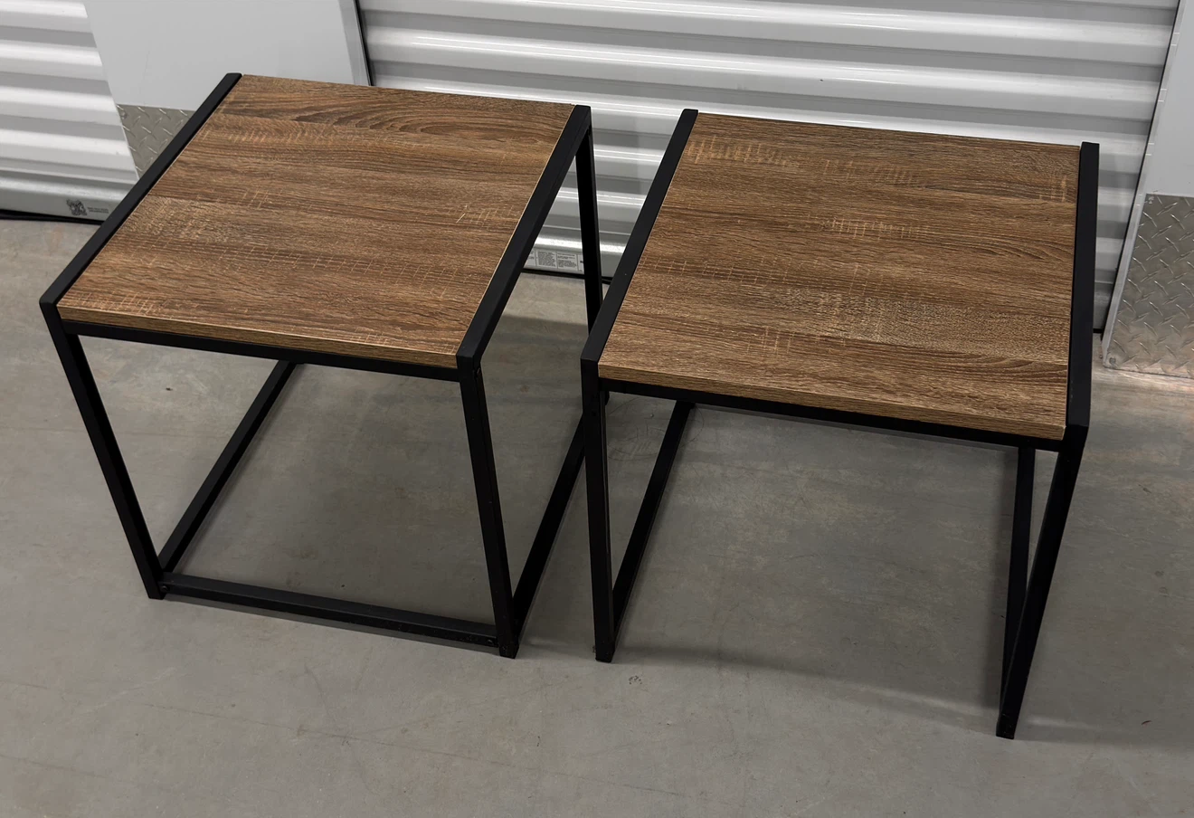 Reversible Nesting End Tables Set of 2 - photo 3