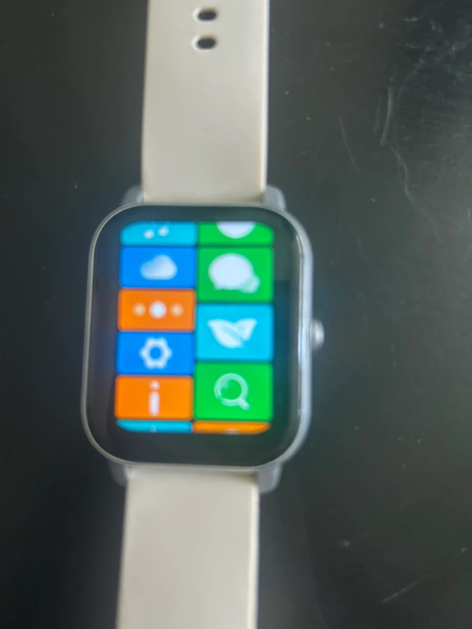 Smart Watch with Band and Charger - photo 4