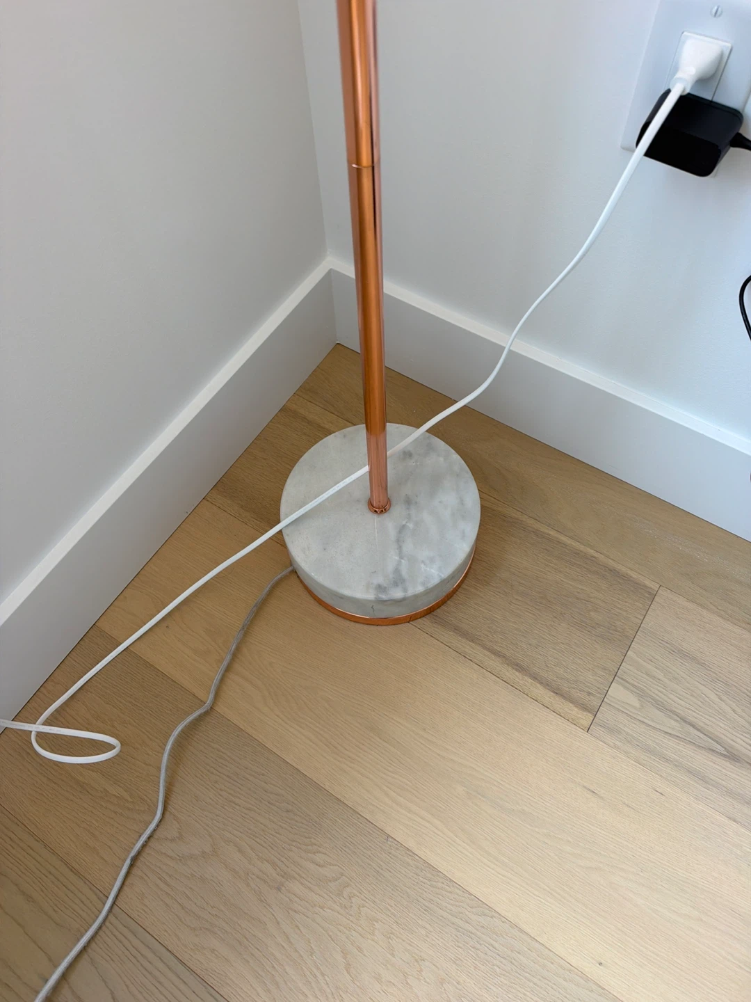 Floor Lamp with Rose Gold Pole, marble base and White Shade - photo 3