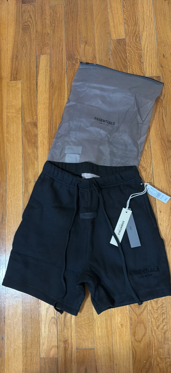 Fear of God Essentials Sweat Shorts Black Size S