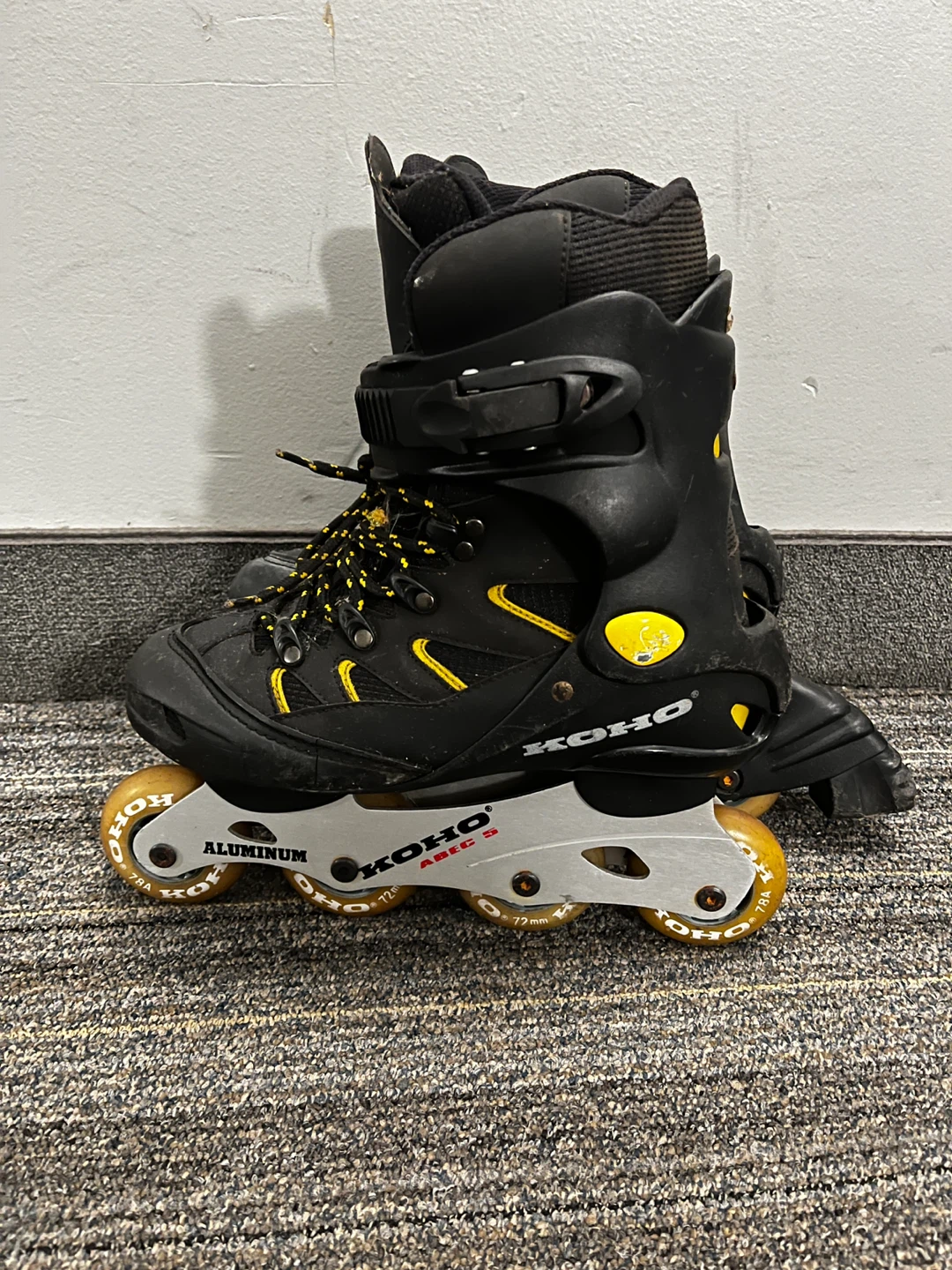 Koho Inline Skates Size 8 - photo 2